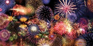 Plans des Forces de la Lumière pour la libération planétaire fireworks-artifice