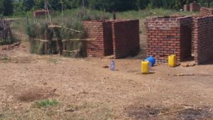 malawi-Toilets-and-bathrooms